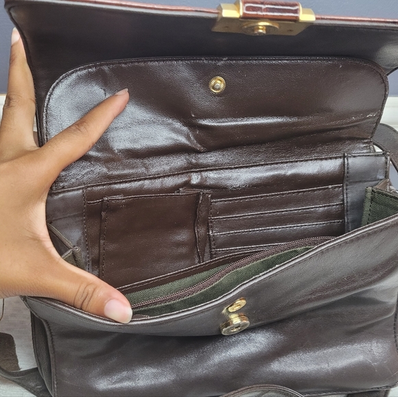 Genuine Leather & Vinyl Shoulder Messenger Bag - Picture 7 of 11